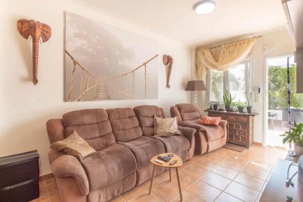 Chalet adosado en avenida de Suecia, 26