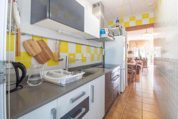 Chalet adosado en avenida de Suecia, 26