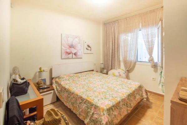 Chalet adosado en avenida de Suecia, 26