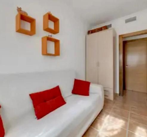 Chalet adosado en calle de austria