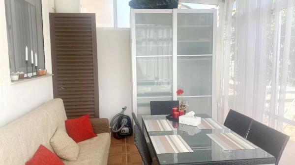 Chalet adosado en calle de austria