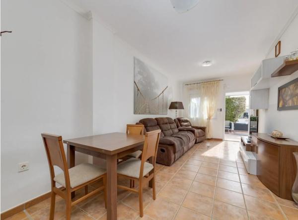 Chalet adosado en avenida de Suecia, 66