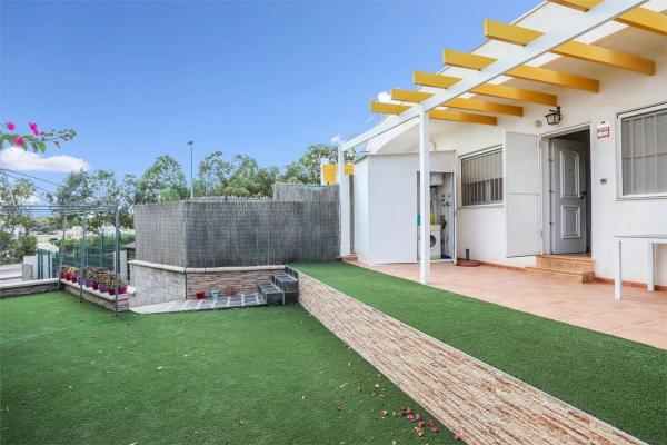 Chalet adosado en avenida de Austria