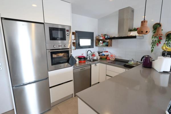 Chalet adosado en calle Comunidad Catalana s/n