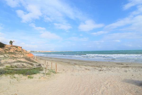 Chalet adosado en avenida de Austria, 31