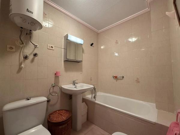 Chalet adosado en Urbanización Mil p Romeos, 296