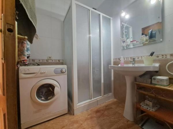 Chalet adosado en avenida Desiderio Rodríguez