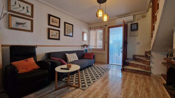 Chalet en Barrio Los Balcones - Los Altos del Edén