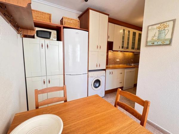 Chalet pareado en avenida Alonso de Quijano, 11 H11