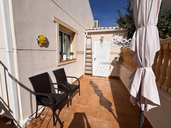 Chalet pareado en avenida Alonso de Quijano, 11 H11