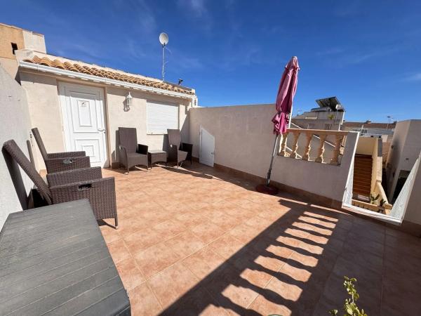 Chalet pareado en avenida Alonso de Quijano, 11 H11