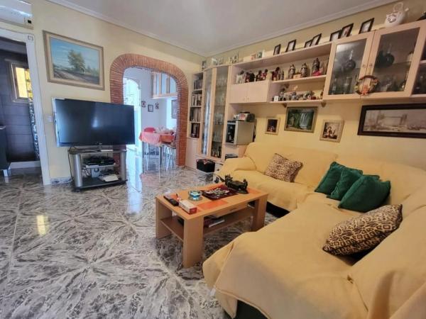 Chalet en avenida Alfredo Nobel