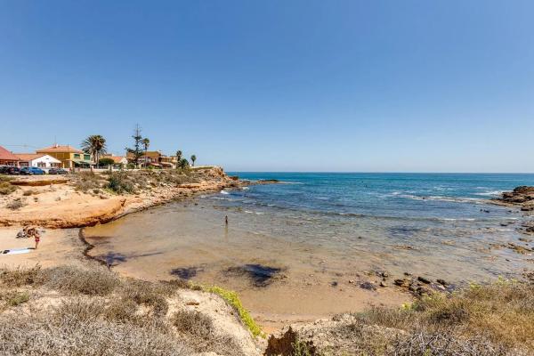 Chalet pareado en CL Madamme Curie