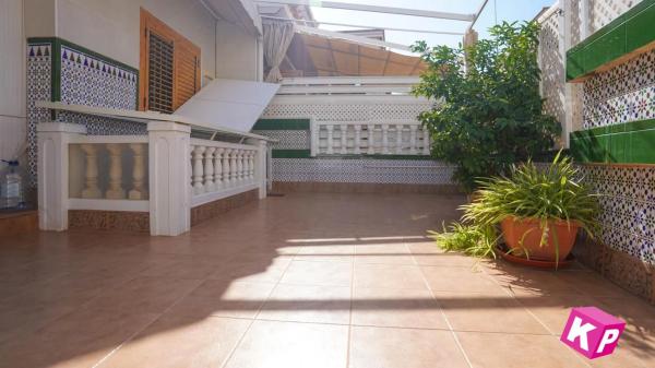 Casa independiente en calle Francisco Canto