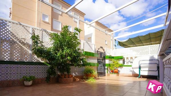 Casa independiente en calle Francisco Canto