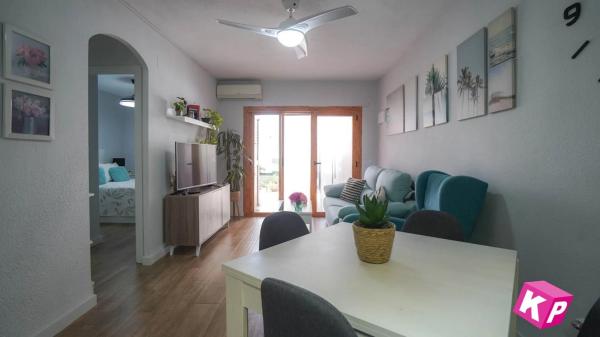 Casa independiente en calle Francisco Canto