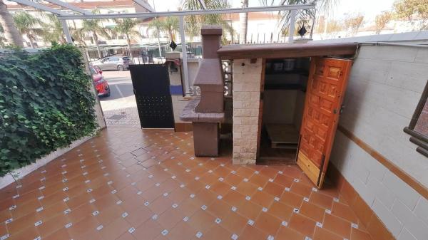 Chalet adosado en Av Valencia