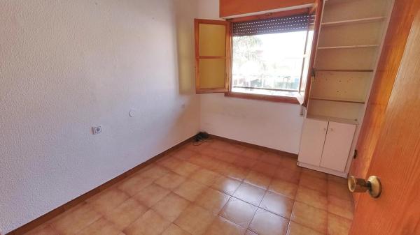 Chalet adosado en Av Valencia