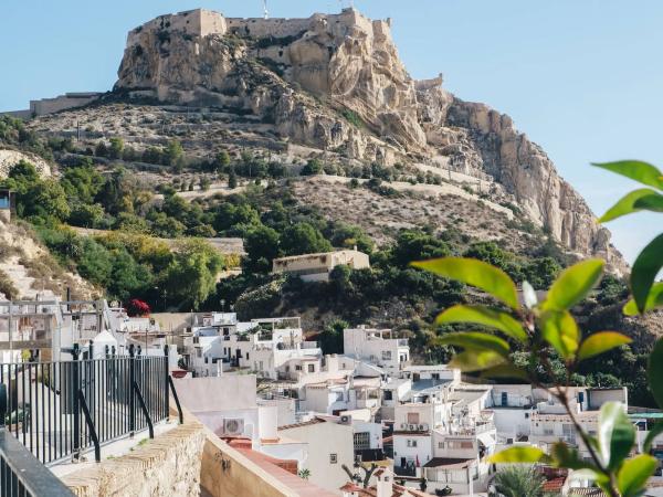 Casa independiente en CL San Luis
