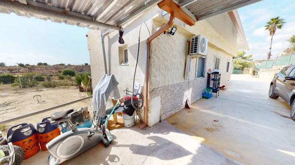 Casa independiente en Partida Cotoveta