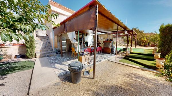 Casa independiente en Partida Cotoveta