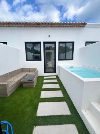 Chalet adosado en cala blanca