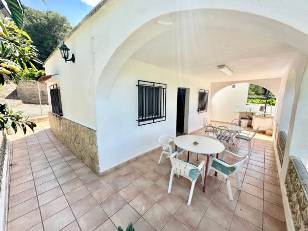 Finca rústica en avenida de Pego