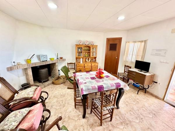 Finca rústica en avenida de Pego