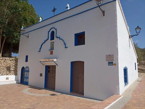 Finca rústica en camino de la Sisca