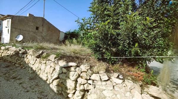 Chalet pareado en calle Navarro Ramón