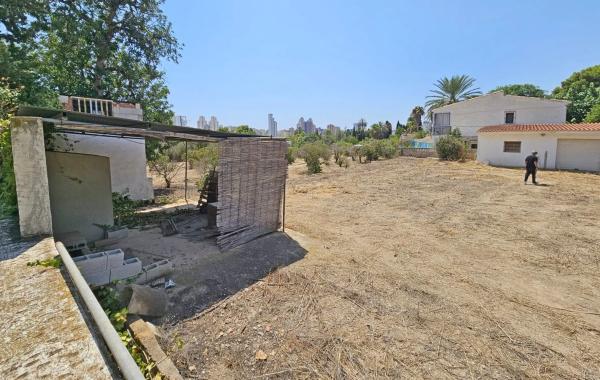 Finca rústica en camino Azagador de Soria