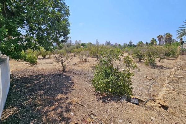 Finca rústica en camino Azagador de Soria