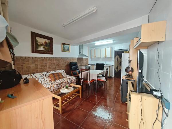 Chalet adosado en calle Sant Rafel