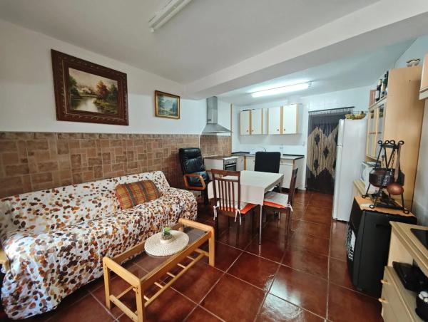 Chalet adosado en calle Sant Rafel