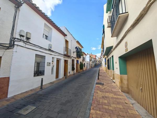 Chalet adosado en calle Sant Rafel