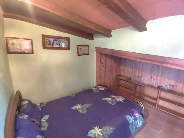 Chalet adosado en CL Aigues