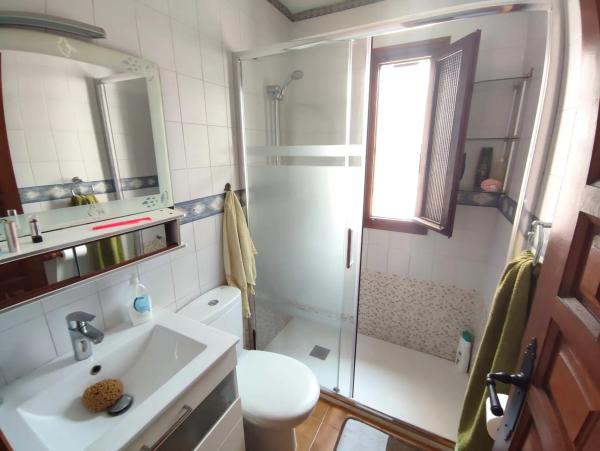 Chalet adosado en CL Aigues