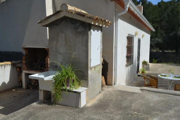 Finca rústica en partida alt de charquer s/n