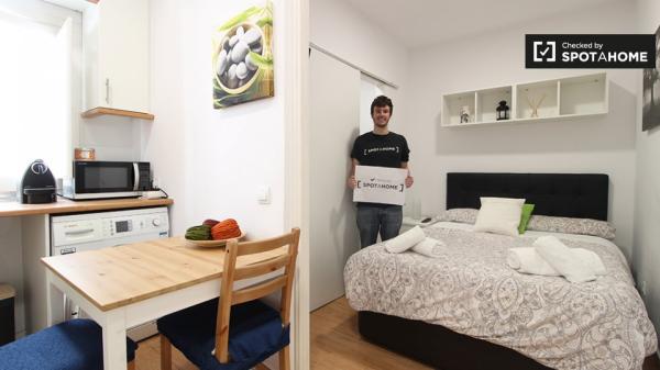 Estudio en alquiler en Palacio, Madrid