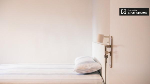 Apartamento de 3 dormitorios en alquiler en Campamento, Madrid