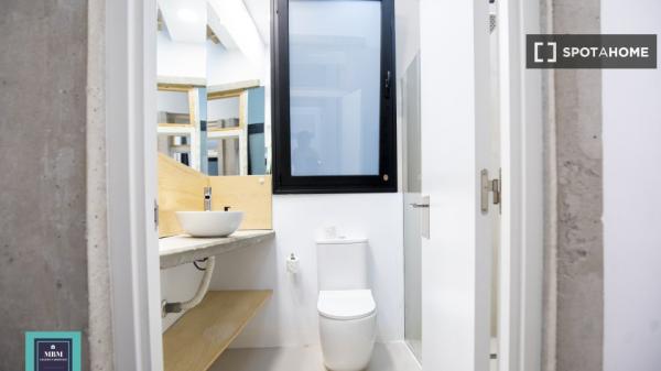 Se alquila piso de 2 dormitorios en Vegueta, Las Palmas.