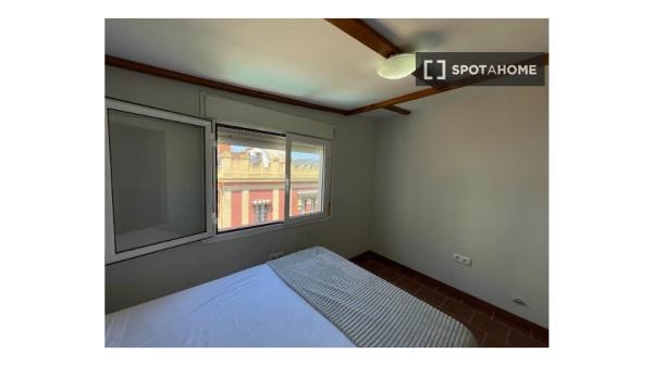 Habitación en piso compartido en alquiler en El Porvenir, Sevilla