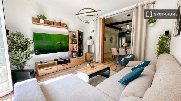 Zimmer in einer Wohngemeinschaft in Madrid