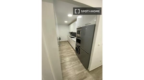 Pokój we wspólnym mieszkaniu w València