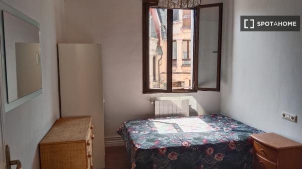 Habitación en piso compartido en Bilbao