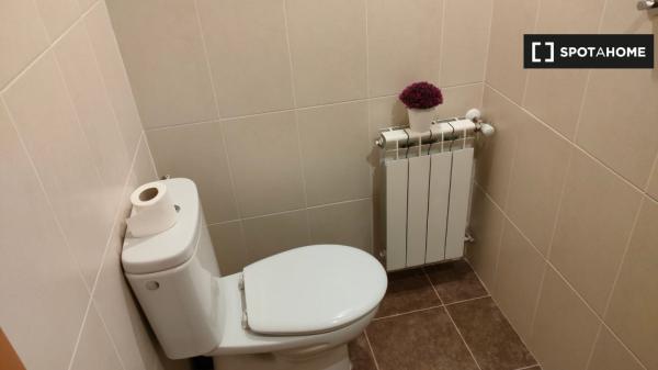 Apartamento de 2 habitaciones en alquiler en Alcalá de Henares.