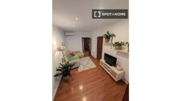 Apartamento de 3 dormitorios en alquiler en Sant Andreu, Barcelona
