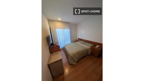Apartamento de 3 dormitorios en alquiler en Sant Andreu, Barcelona