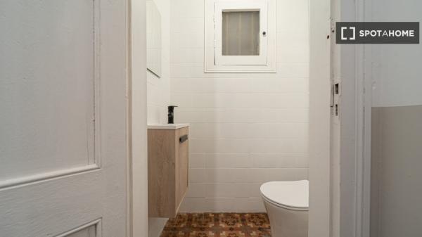 Zimmer in einer Wohngemeinschaft in Barcelona