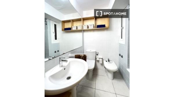 Piso de 2 habitaciones en alquiler en El Campello, Alicante